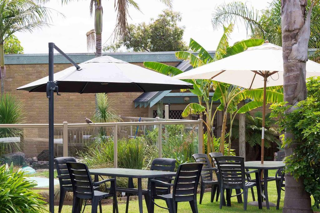 Tropicana Motor Inn Cowes Ngoại thất bức ảnh
